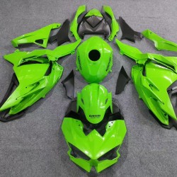 Green fairings for Kawasaki Ninja500 With Full Tank cover(2024-2025)
