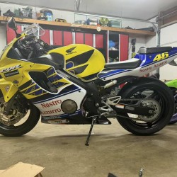 Fairings For Honda CBR600 F4i With Full Tank Cover (2001-2003)